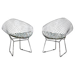 Contemporary Modernist Pair of Bertoia Style Diamond Chrome Wire Accent Chairs