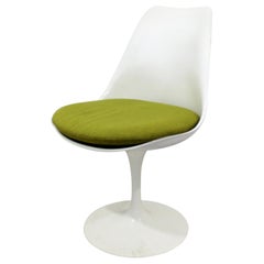 Zeitgenössischer Modernist Saarinen Knoll Weiß Tulip Side Swivel Chair DWR