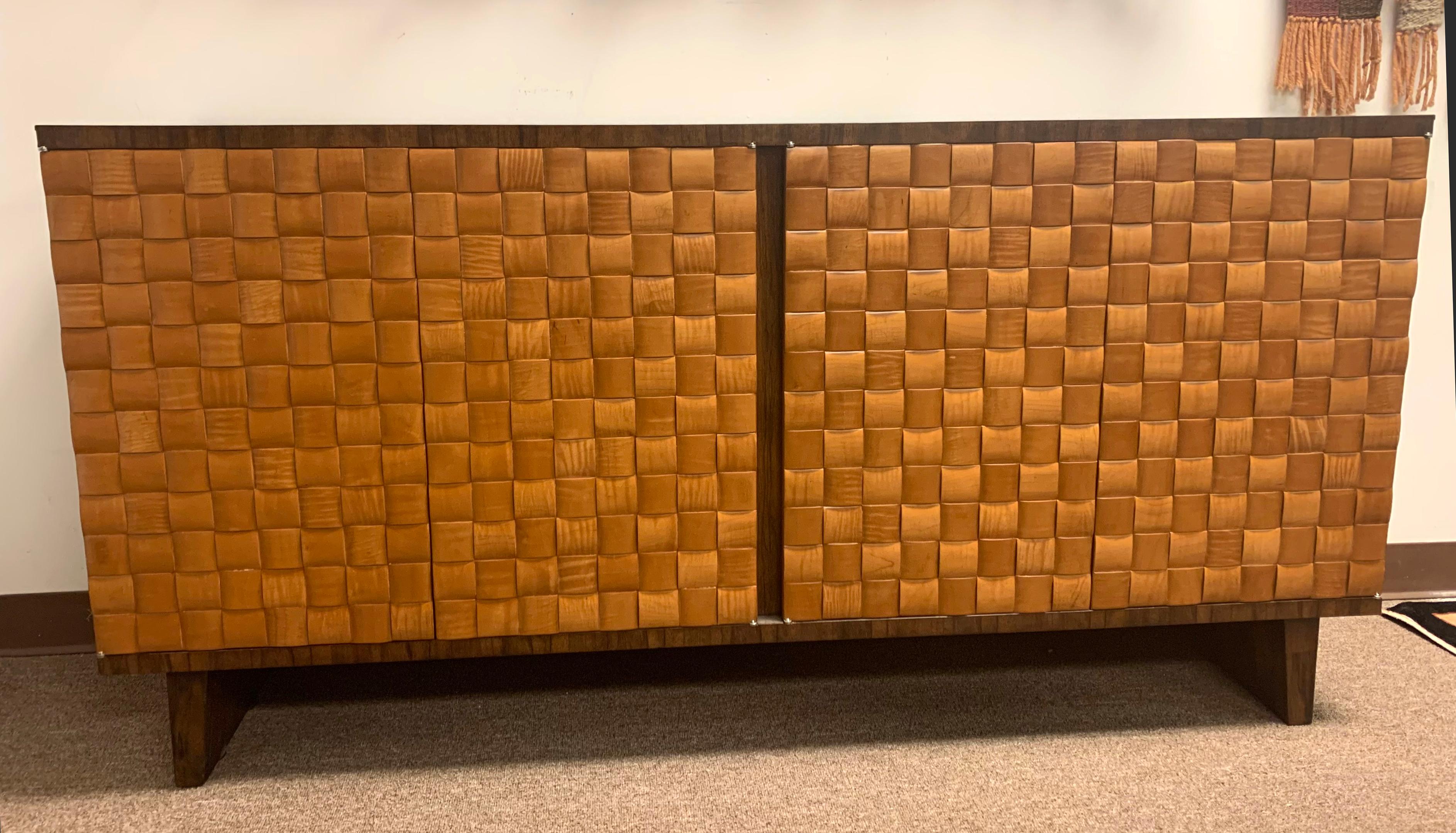 For your consideration is a wonderful, weave front and wood credenza, by Theodore Alexander for Keno Brothers, circa the 2000s. In excellent vintage condition. The dimensions are 66