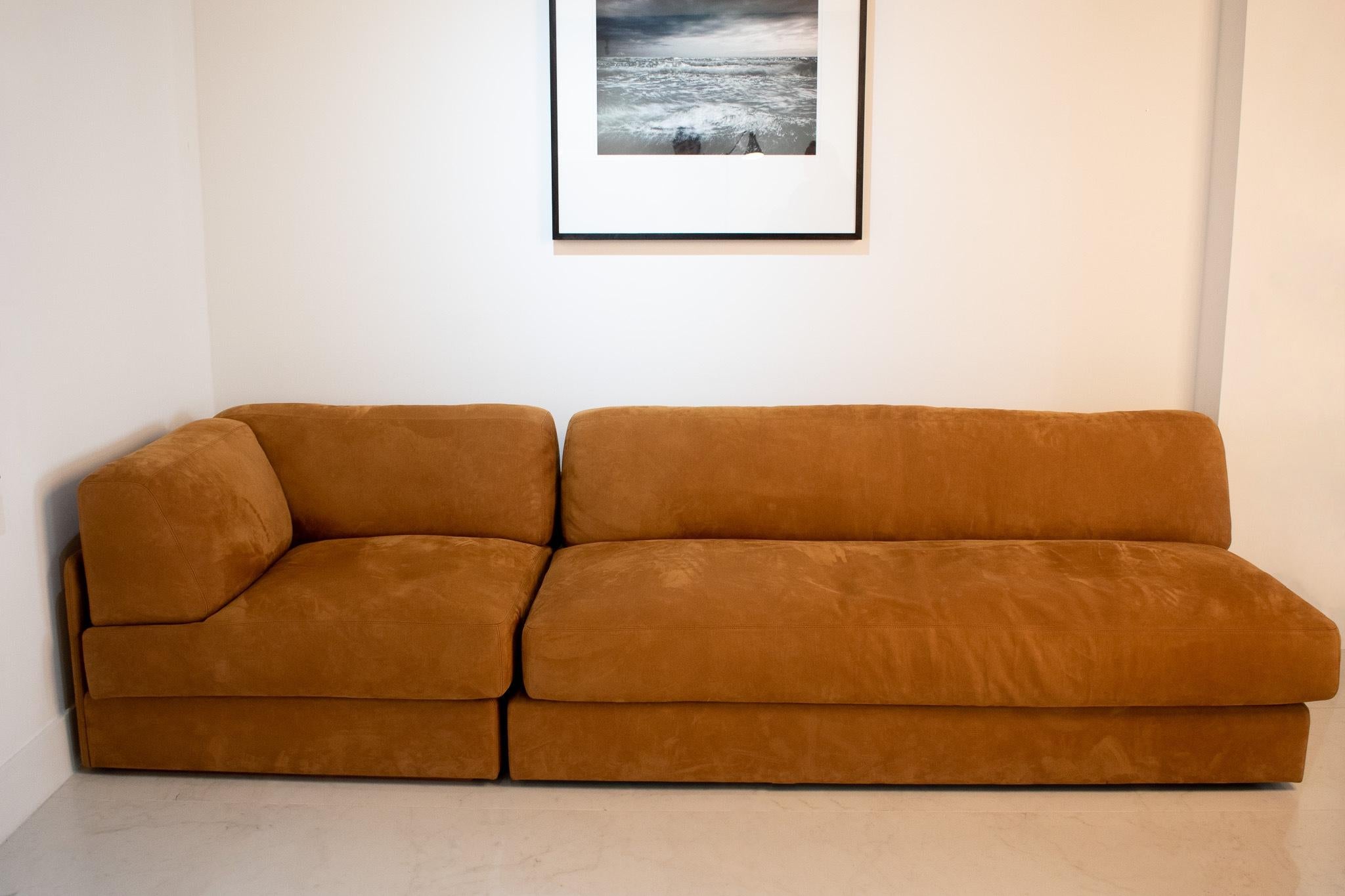 The 'Franco' is a highly customisable modular sofa hand made in the U.K. Its made with thick cushioned seats, back and arm rests for maximum comfort.
The dimensions we have provided are for the sofa in our store - shown in photos. The item in this