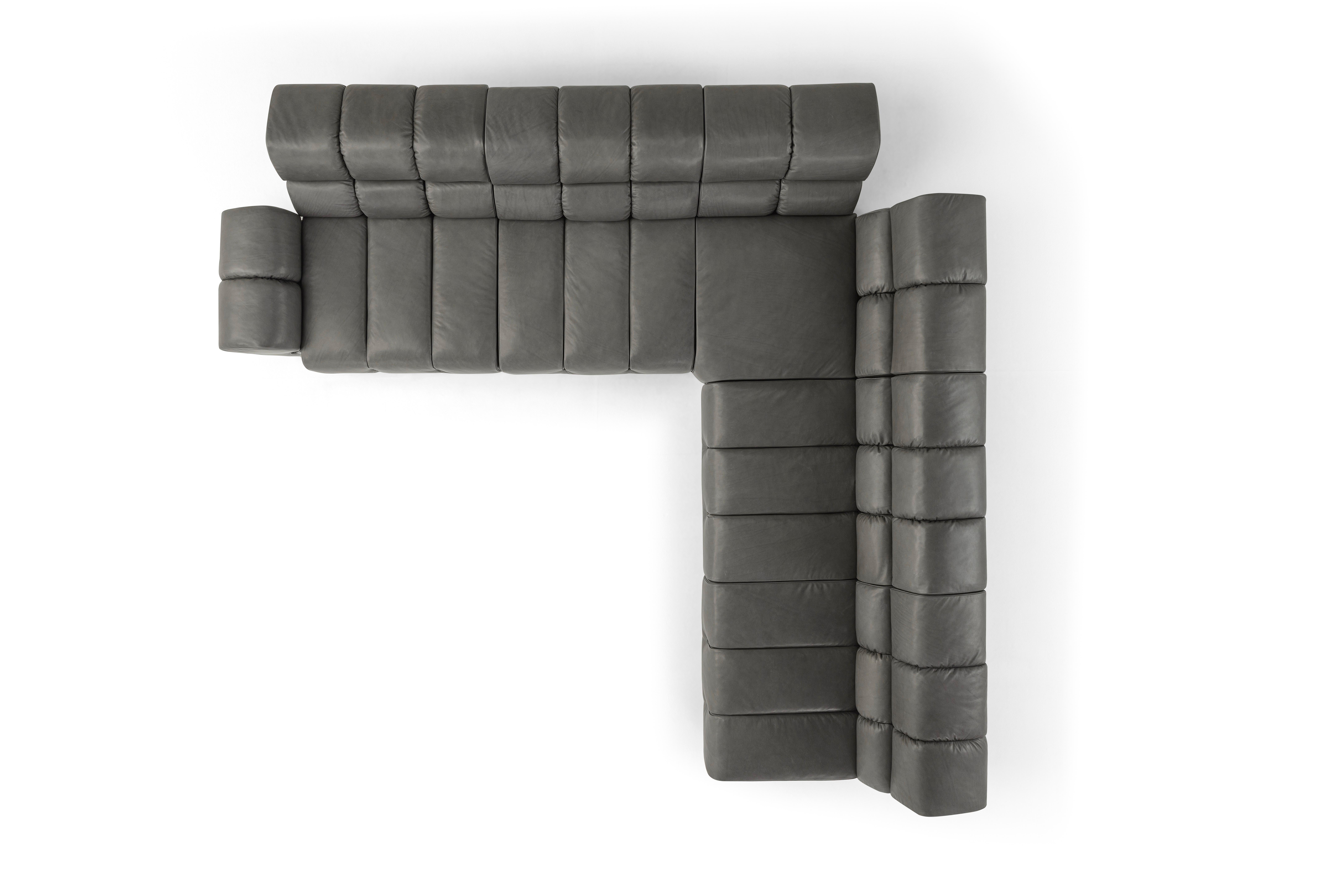 Contemporary Modular Sofa 'Palmo' by Amura Lab, Daino Leather 004 For Sale 1