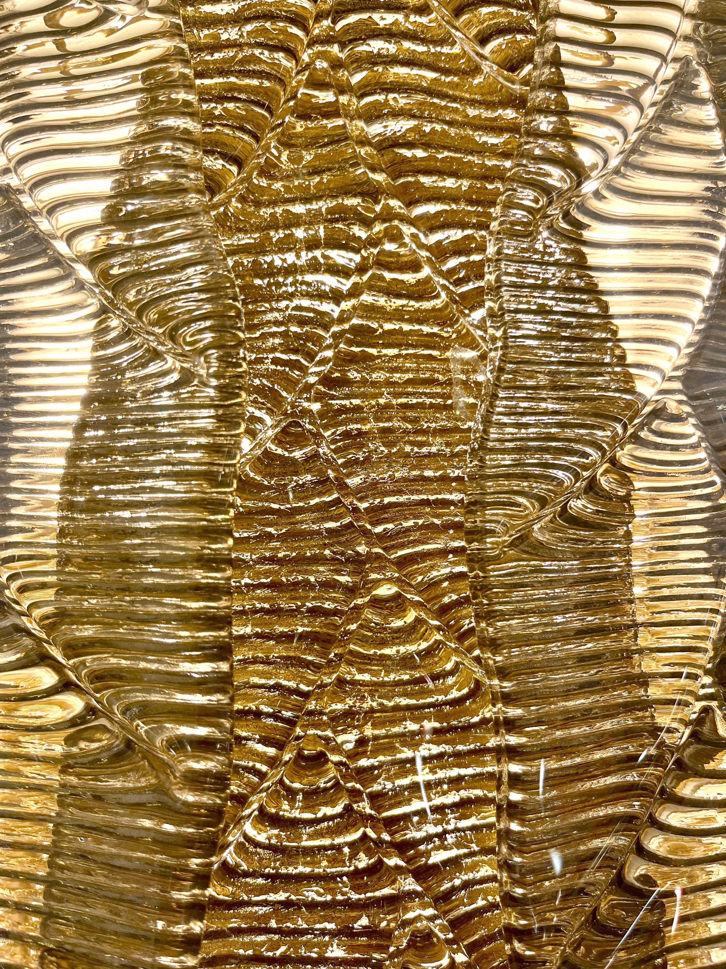 Grandes lampes murales contemporaines en verre de Murano fumé et doré, en forme de cascade en vente 7