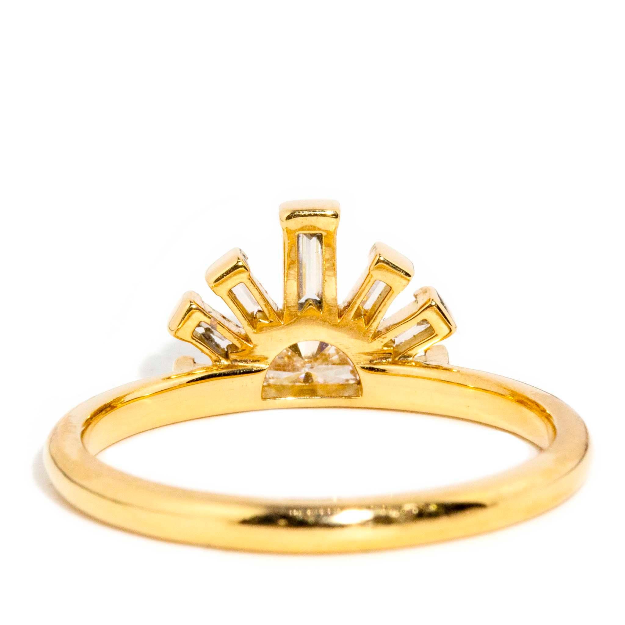 Contemporary Moon & Baguette Cut Diamond Moon & Sun Ring 18 Carat Yellow Gold For Sale 3