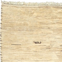 Alfombra bereber marroquí contemporánea, abstracta y geométrica, de color beige