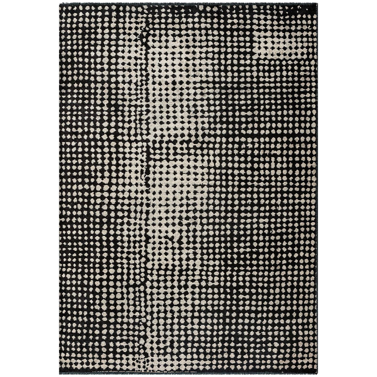 Contemporary Moroccan Berber Style Black and Cream Abstract Rug Fringe Optional im Angebot