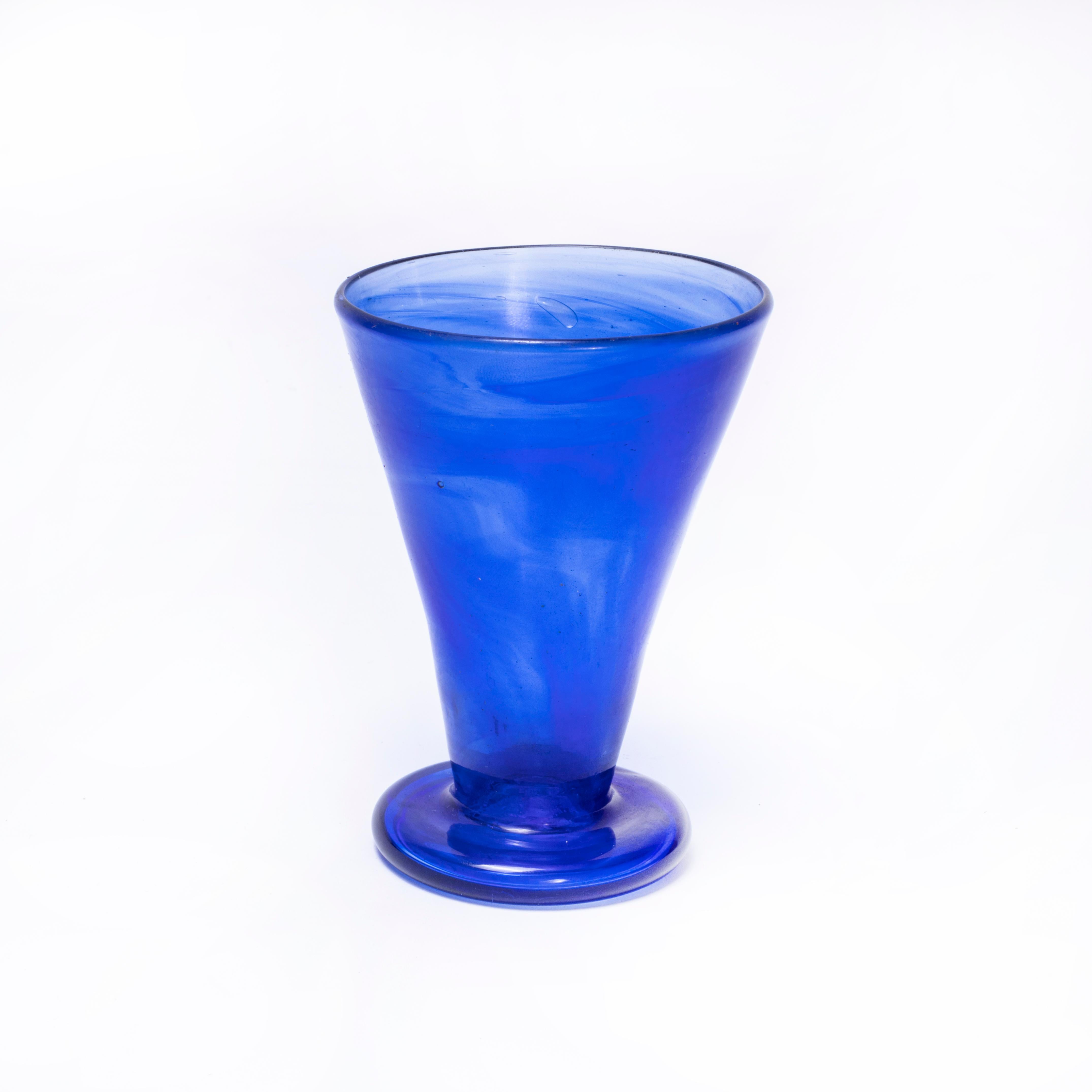 Contemporary Moroccan Conical Glasses - Set Of Six In Excellent Condition For Sale In Hook, Hampshire