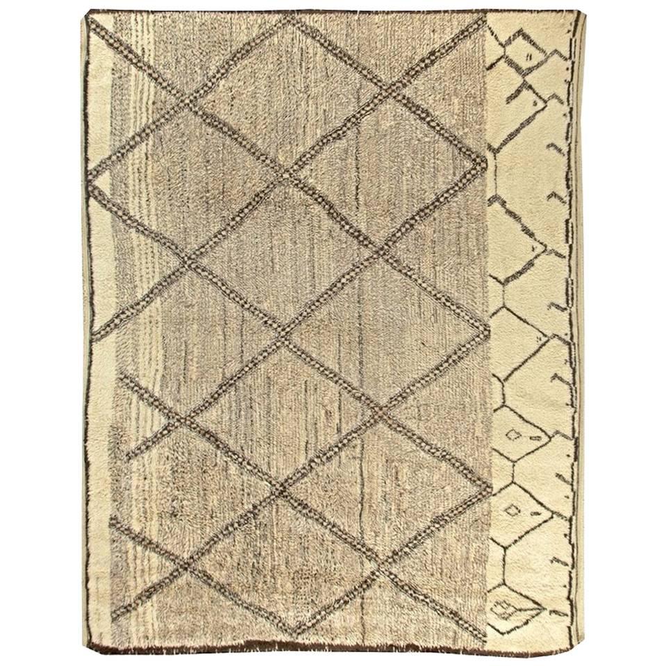 Contemporary Moroccan Hand-Knotted Wool Area Rug