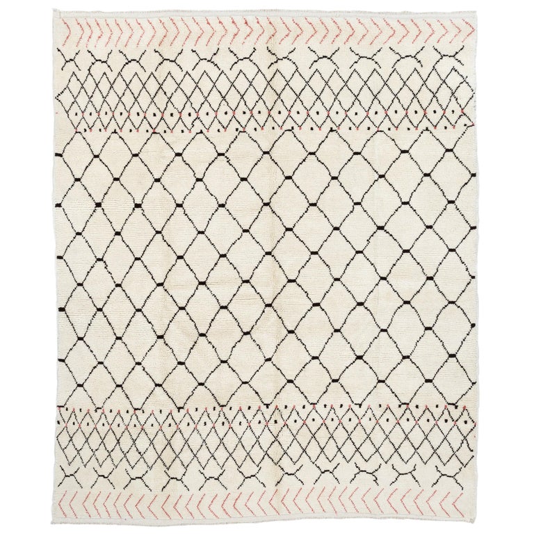 Contemporary Moroccan Natural Wool Rug For Sale