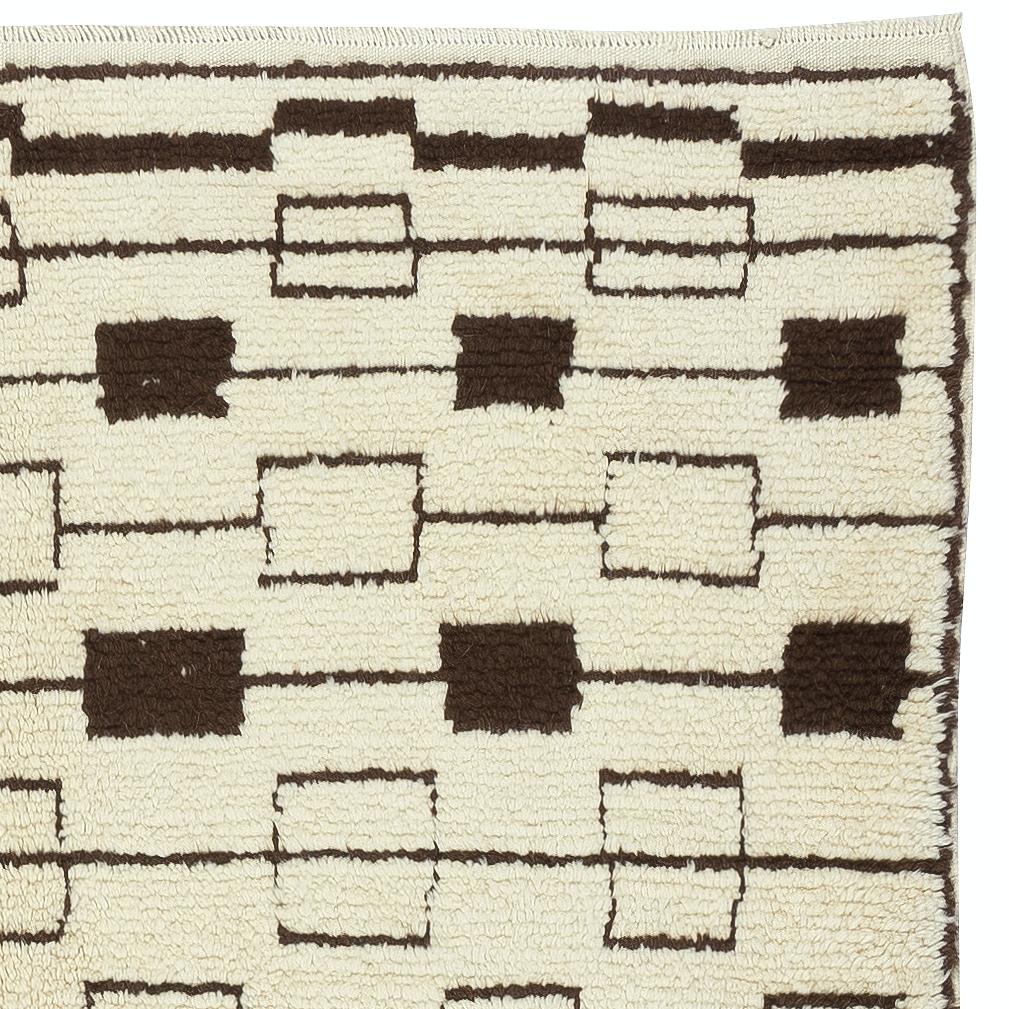 Turkish Contemporary Moroccan Rug, 100% Natural Undyed Wool, Custom Options Available For Sale