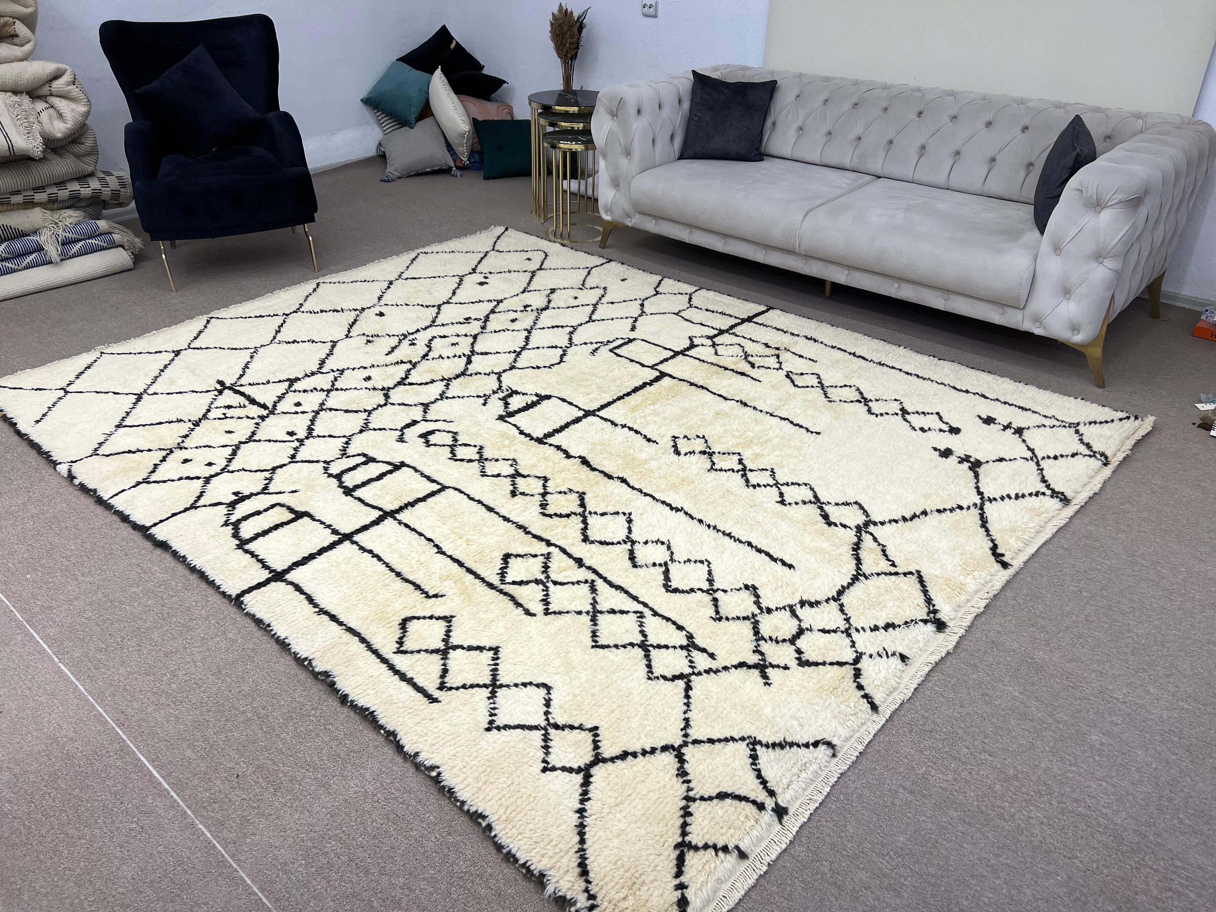 Contemporary Moroccan Tulu Rug, 100% Un-Dyed Wool, Custom Options Available For Sale 2