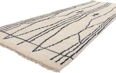 Tapis marocain Contemporary, Cozy Organic Modern Meets Serene Shibui (en anglais)