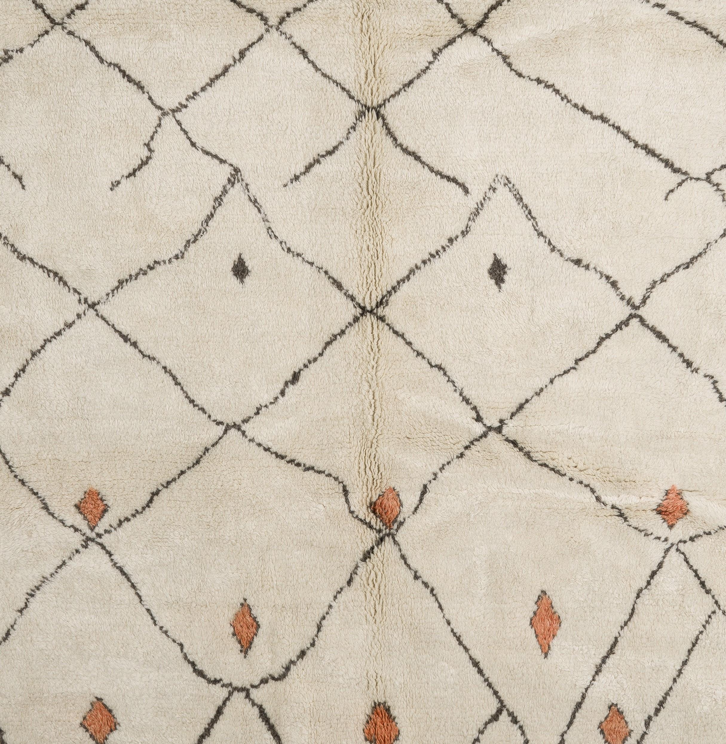 Moderner marokkanischer Tulu-Teppich. Alle Wolle. Handgeknüpfter Teppich. Kundenspezifische Optionen verfügbar im Zustand „Neu“ im Angebot in Philadelphia, PA