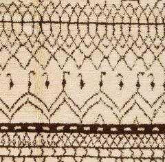 Contemporary Moroccan Rug aus natürlicher Wolle. Kundenspezifische Optionen verfügbar