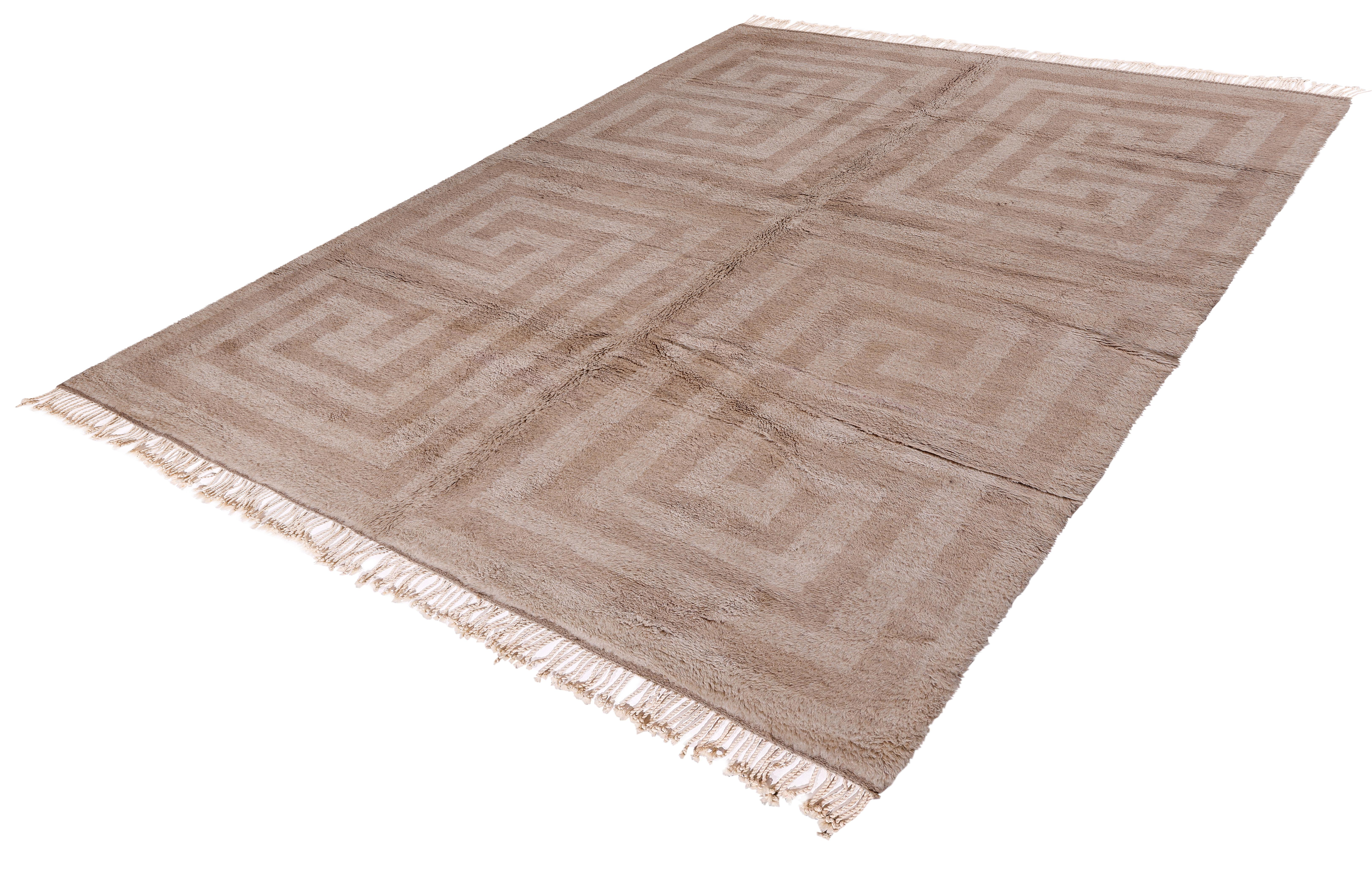 Hand-Knotted Contemporary Moroccan Rug with Subtle Geometric Maze Pattern in Beige For Sale