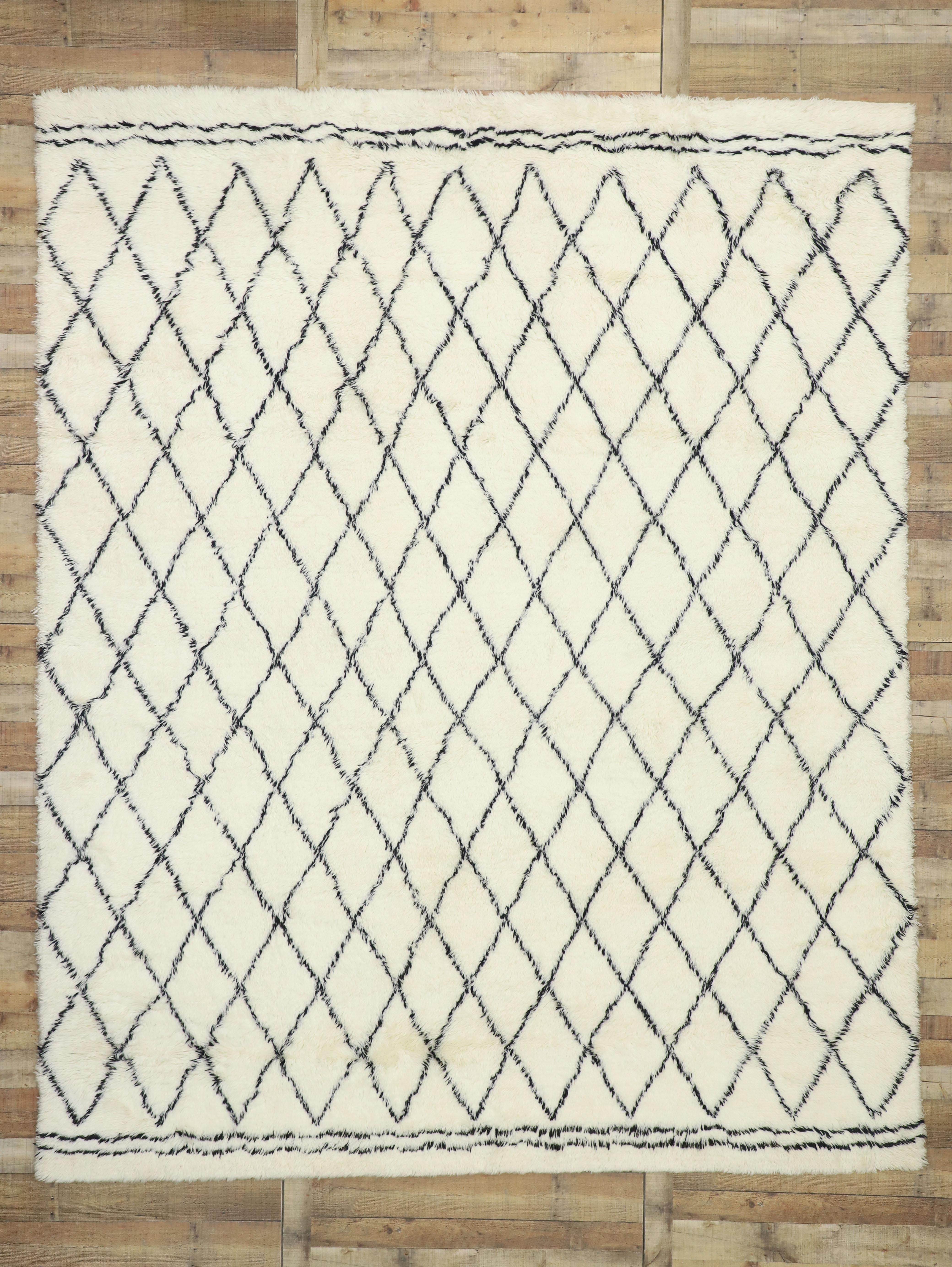 Contemporary Moroccan Style Area Rug with Minimalist Appeal 2