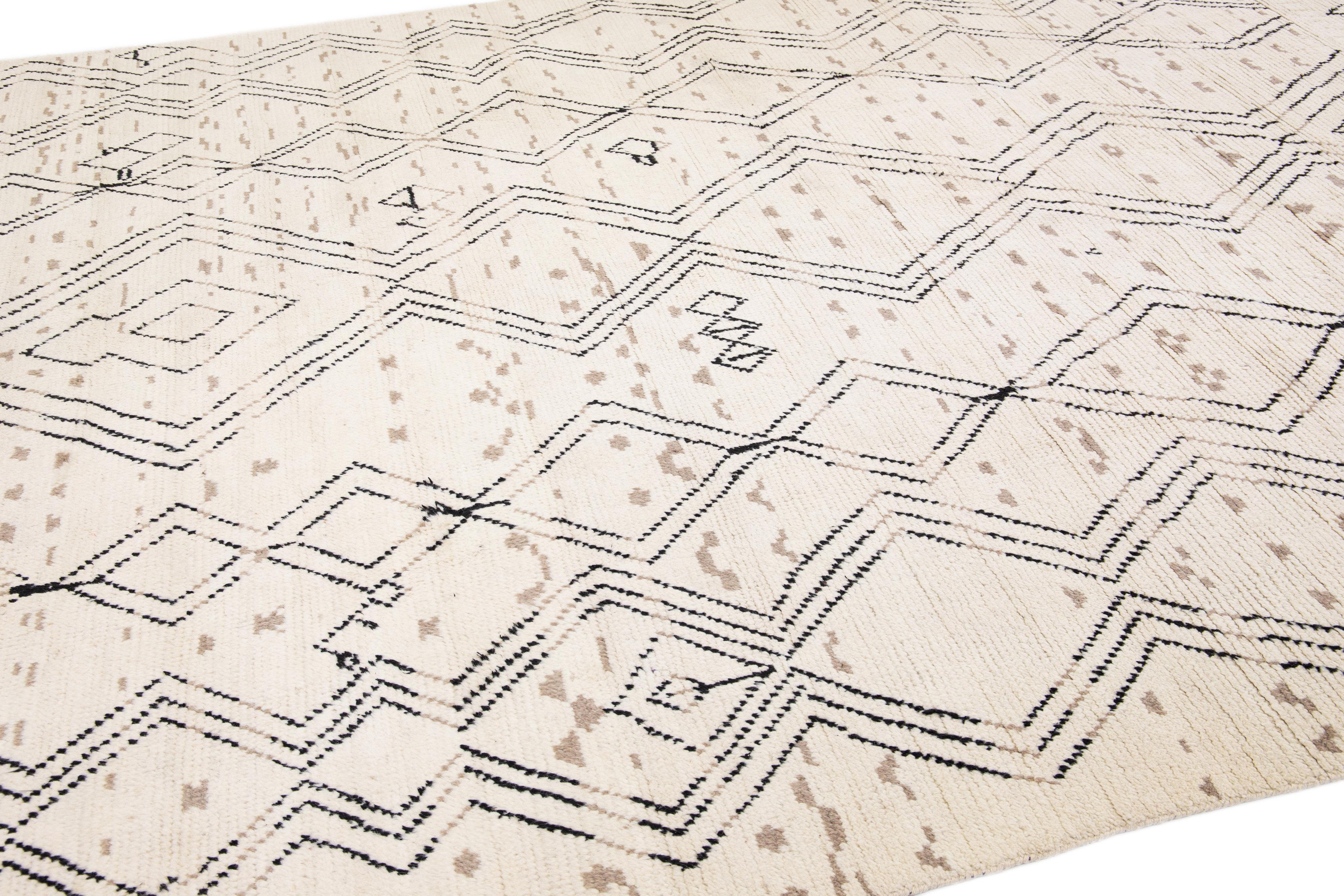 Contemporary Moroccan Style Handmade Ivory Wool Rug With Tribal Design For Sale 2