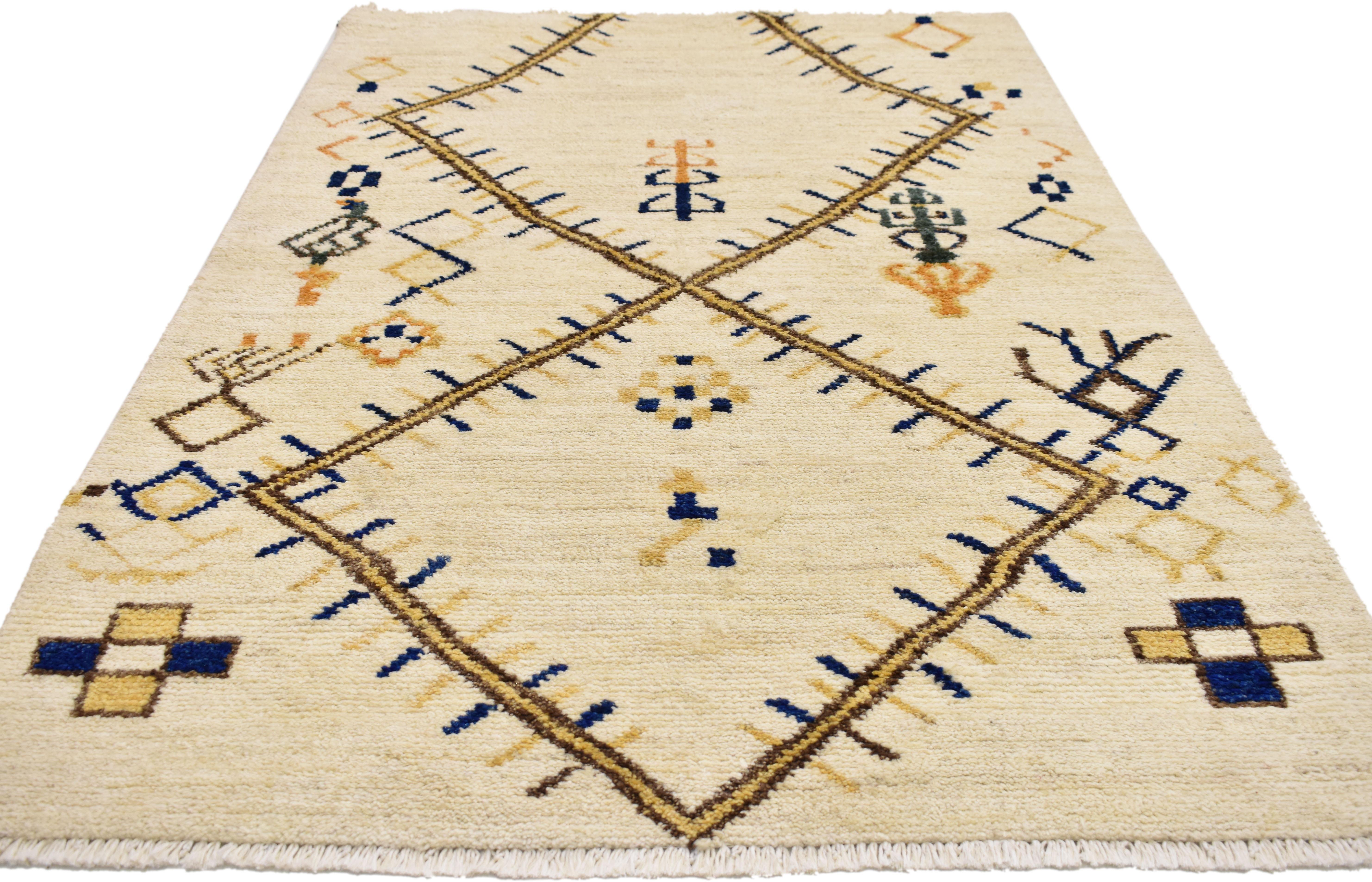 Pakistani Contemporary Moroccan Style Rug with Modern Tribal Style