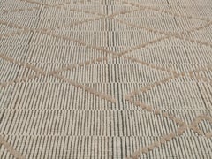 Alfombra Temara Contemporánea de Estilo Marroquí en Blanco y Rosa Rubor