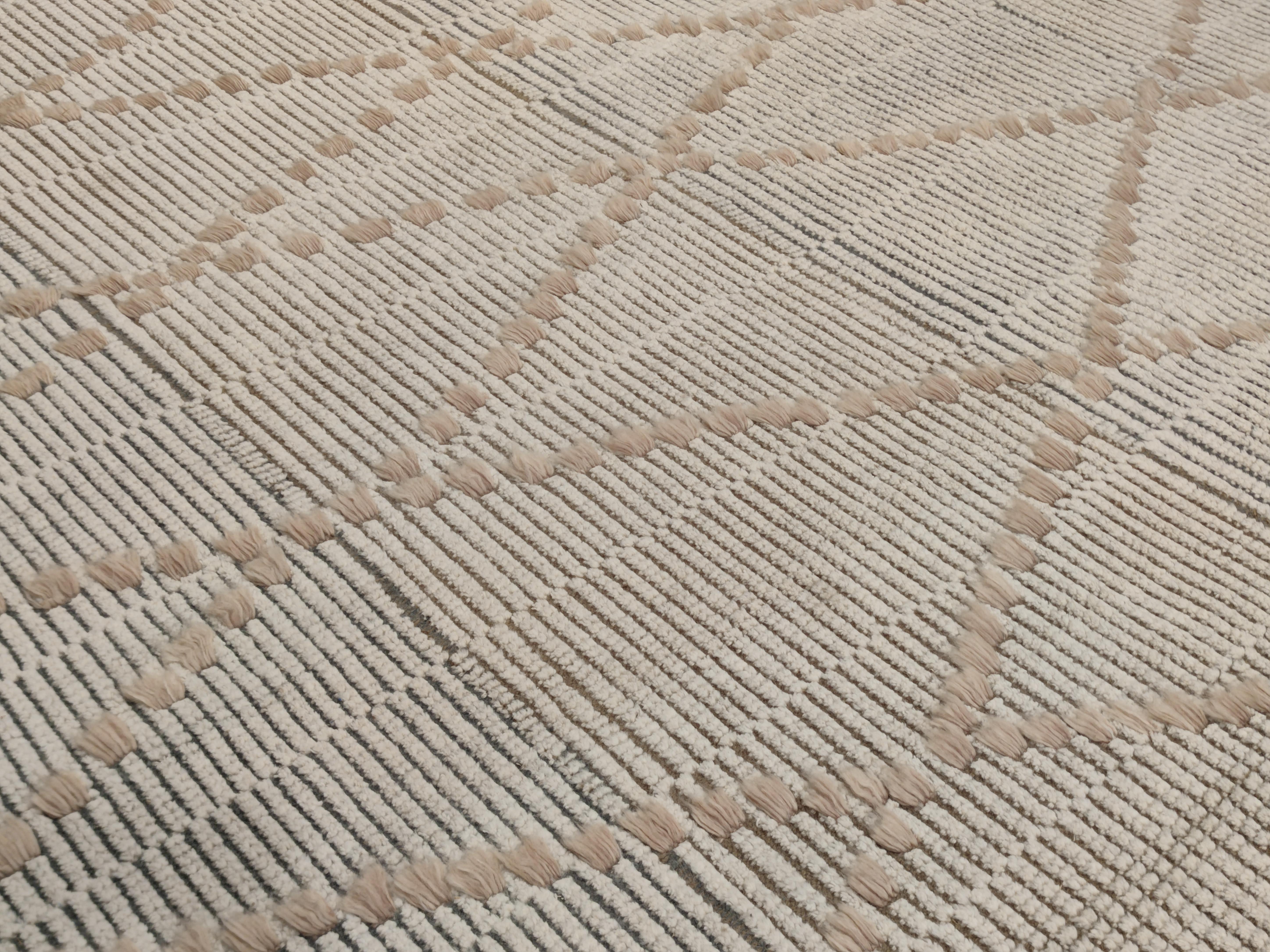 Hand-Knotted Contemporary Moroccan Style Temara Rug in White and Blush Pink For Sale
