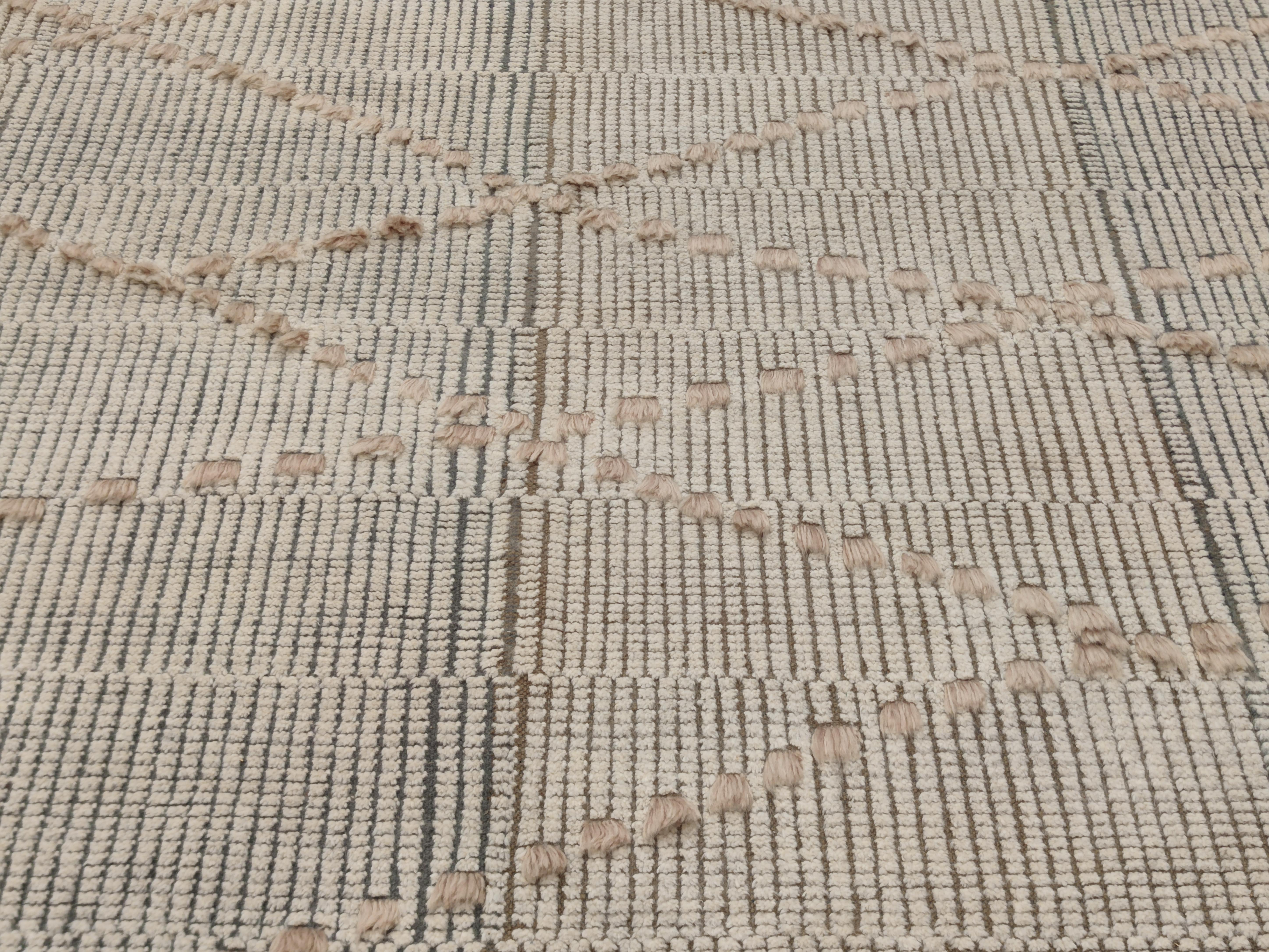 Contemporary Moroccan Style Temara Rug in White and Blush Pink In New Condition For Sale In Milan, IT