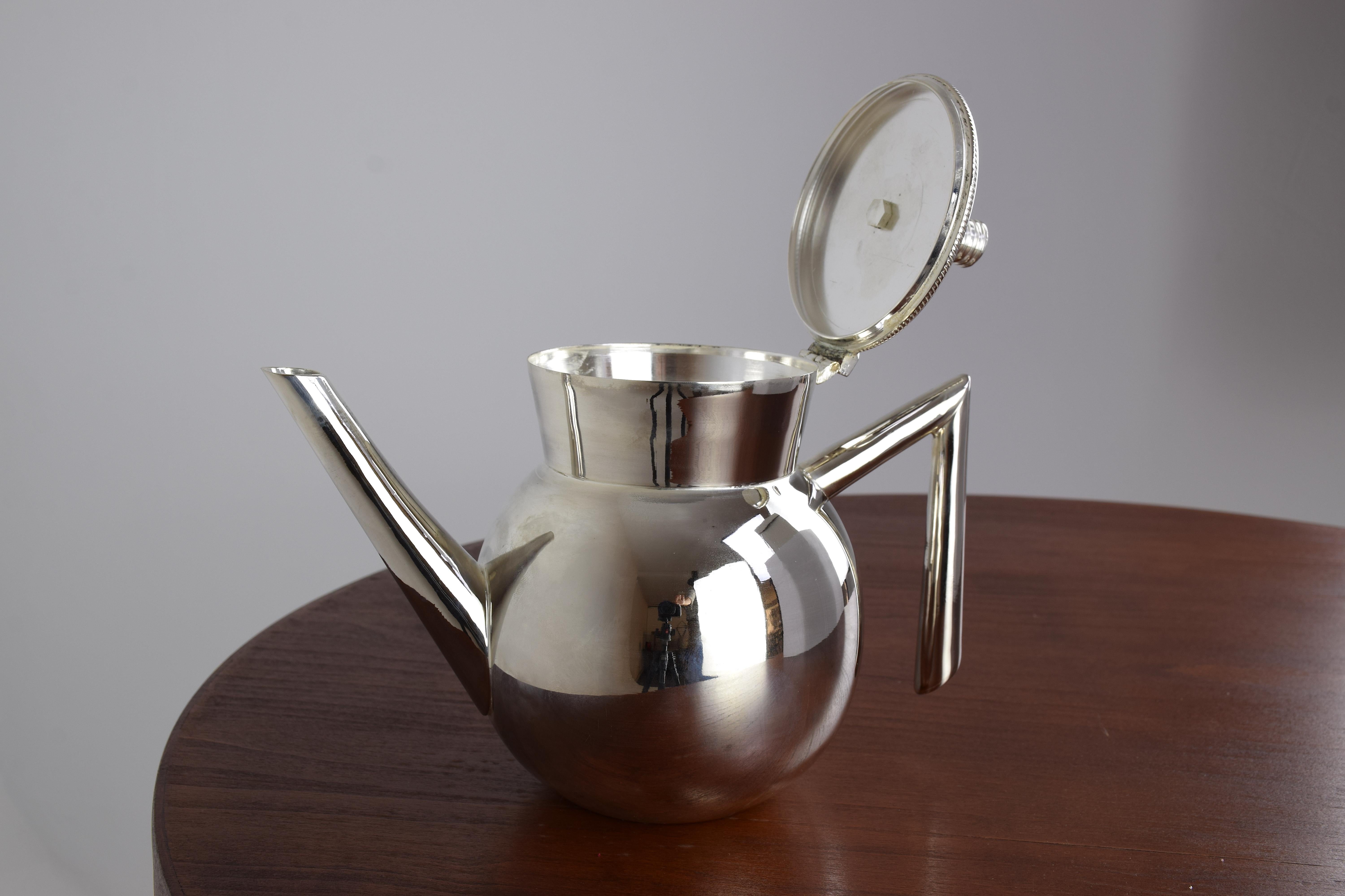 Contemporary Moroccan Teapot by Jonathan Amar 5