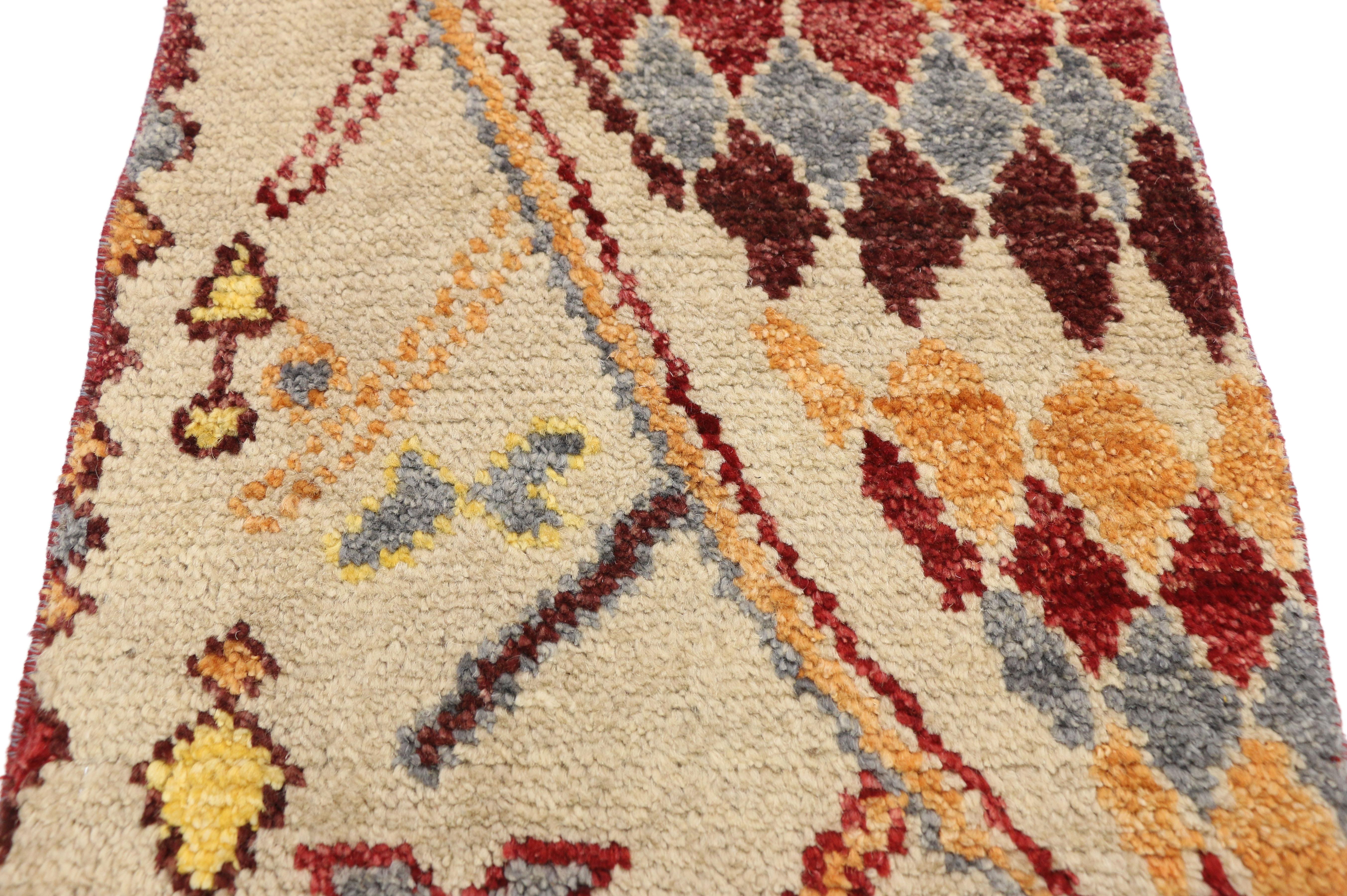 Pakistani Contemporary Moroccan Wagireh Rug For Sale