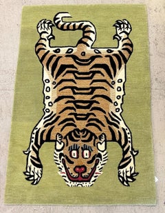 Contemporary Mughal Tiger design wool Rug Home décor Interior design Carpets