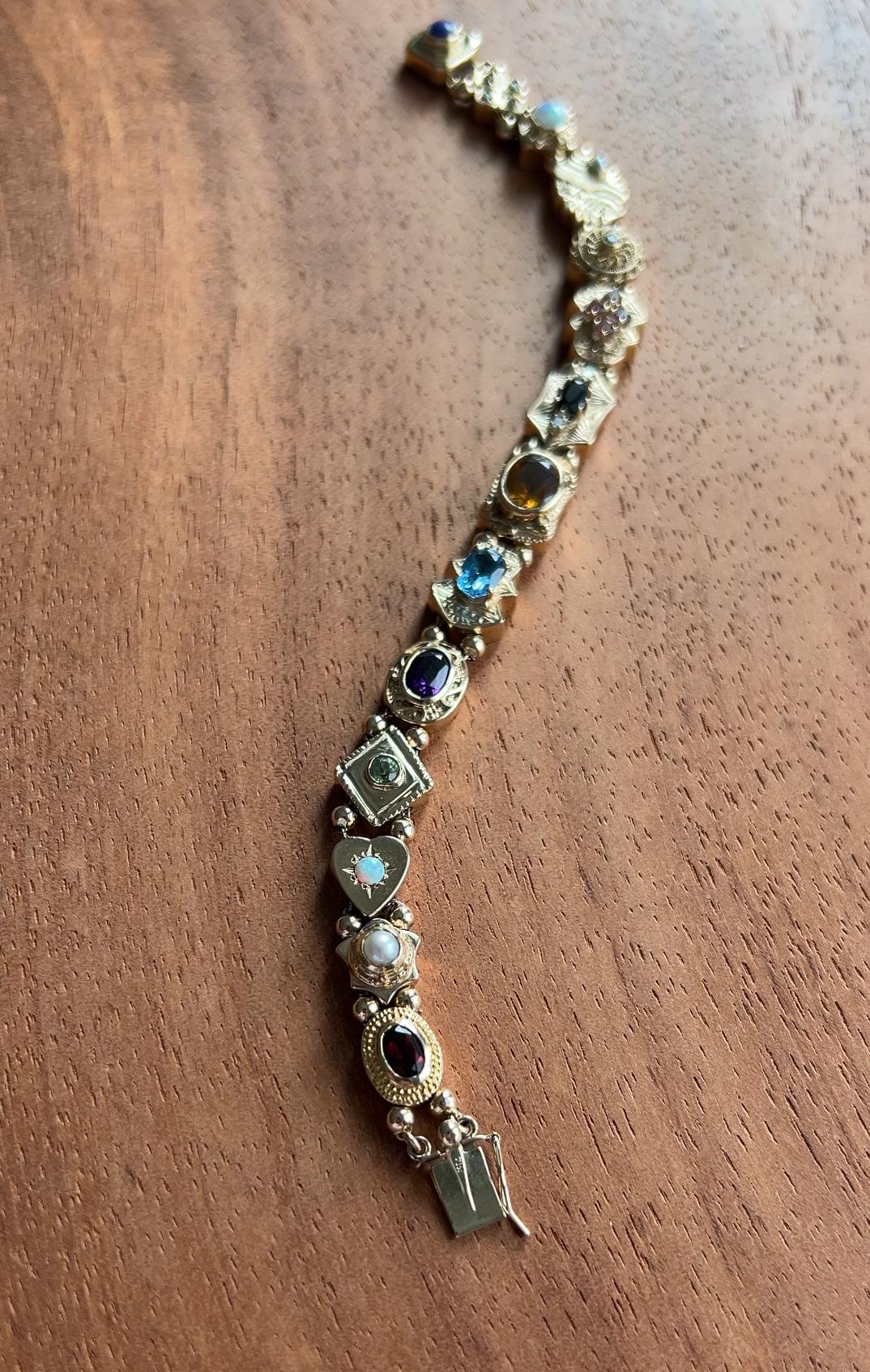 Bracelet contemporain à maillons en or jaune 14k et pierres précieuses 1990 en vente 1