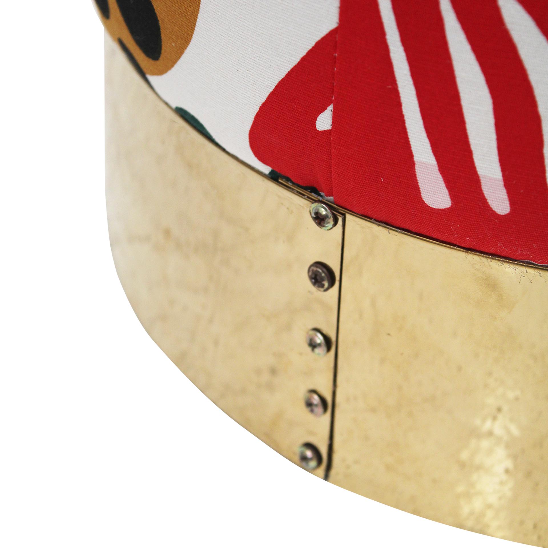 Zeitgenössisches Paar runder Poufs aus italienischem Stoff mit Blumenmustern in mehreren Farben im Angebot 4