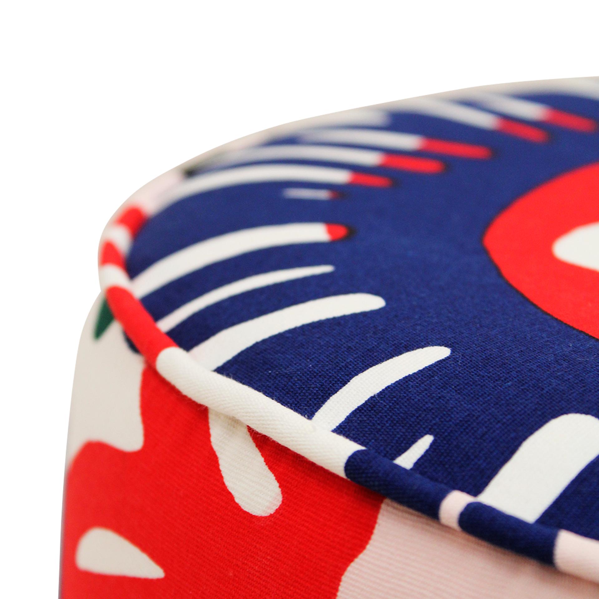 Zeitgenössisches Paar runder Poufs aus italienischem Stoff mit Blumenmustern in mehreren Farben im Angebot 8