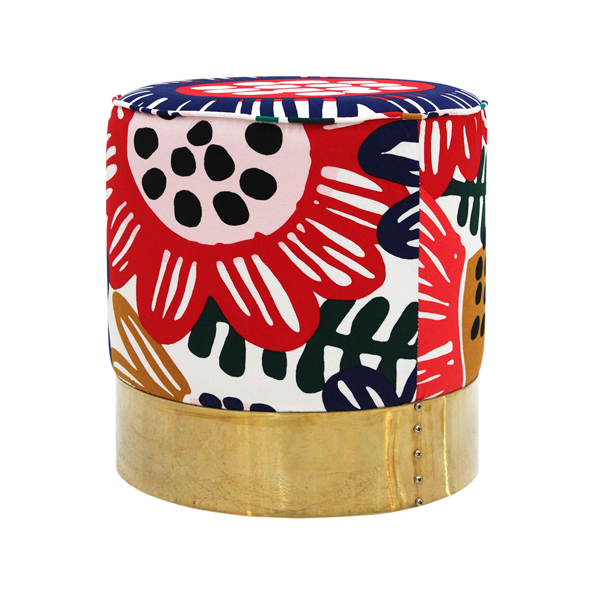 Zeitgenössisches Paar runder Poufs aus italienischem Stoff mit Blumenmustern in mehreren Farben im Zustand „Gut“ im Angebot in Ibiza, Spain