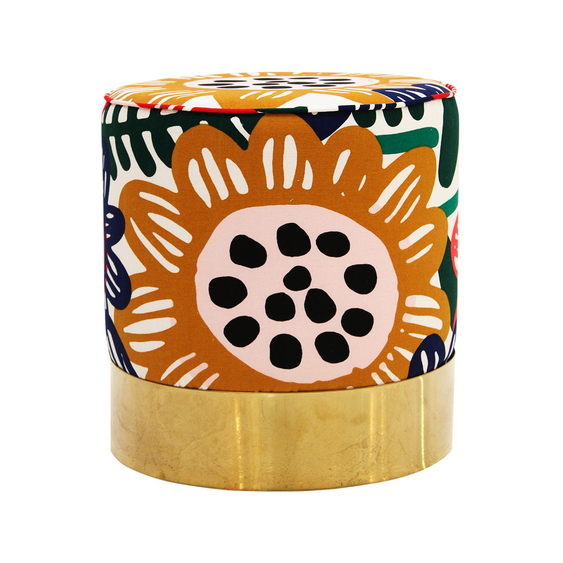 Zeitgenössisches Paar runder Poufs aus italienischem Stoff mit Blumenmustern in mehreren Farben im Angebot 1