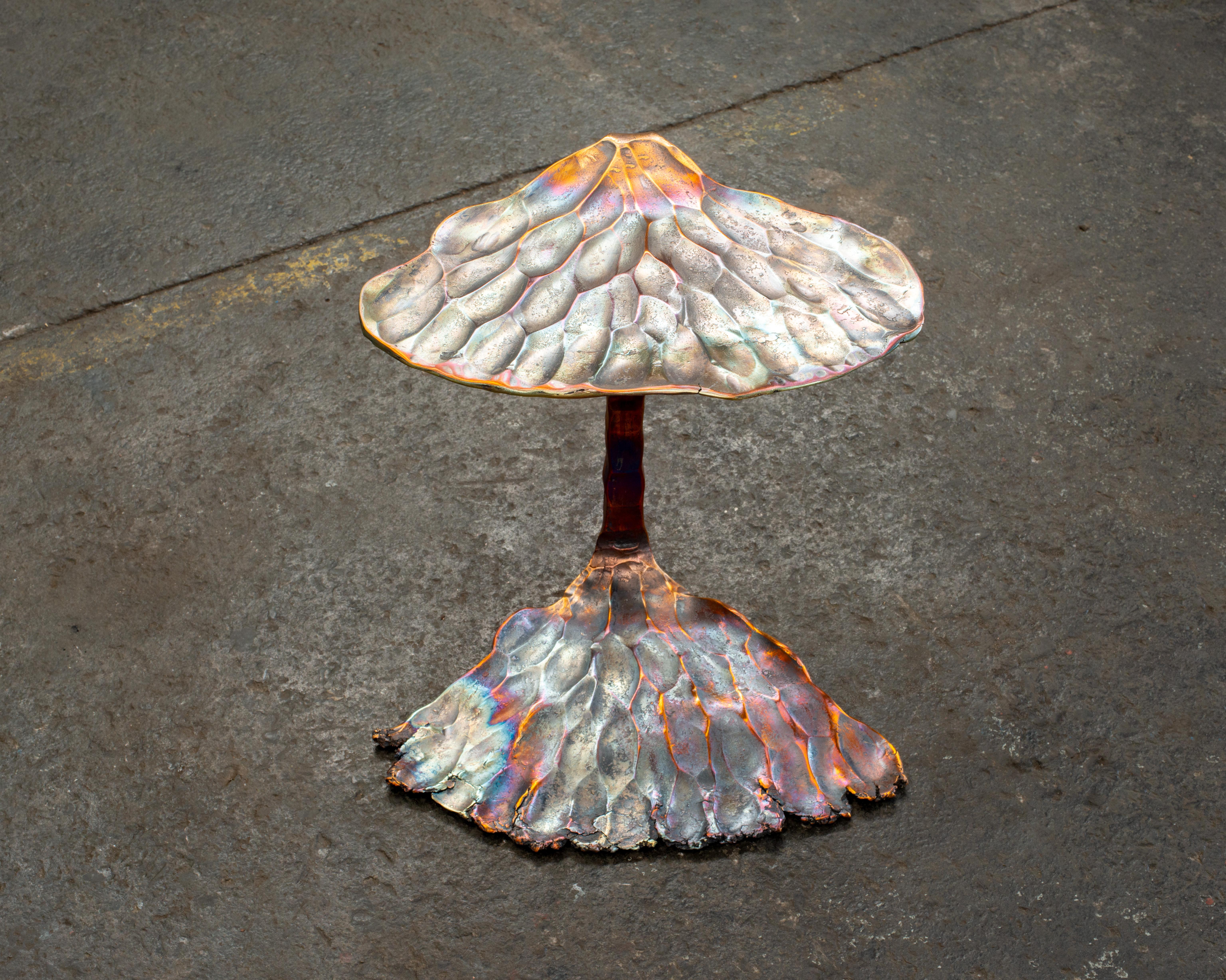 Contemporary mehrfarbig Bronze Hocker aus geschmiedetem Aluminium von Conrad Hicks im Angebot 4
