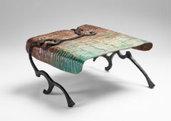 Tavolo basso multicolore contemporaneo in rame forgiato e acciaio, 2025 di Conrad Hicks