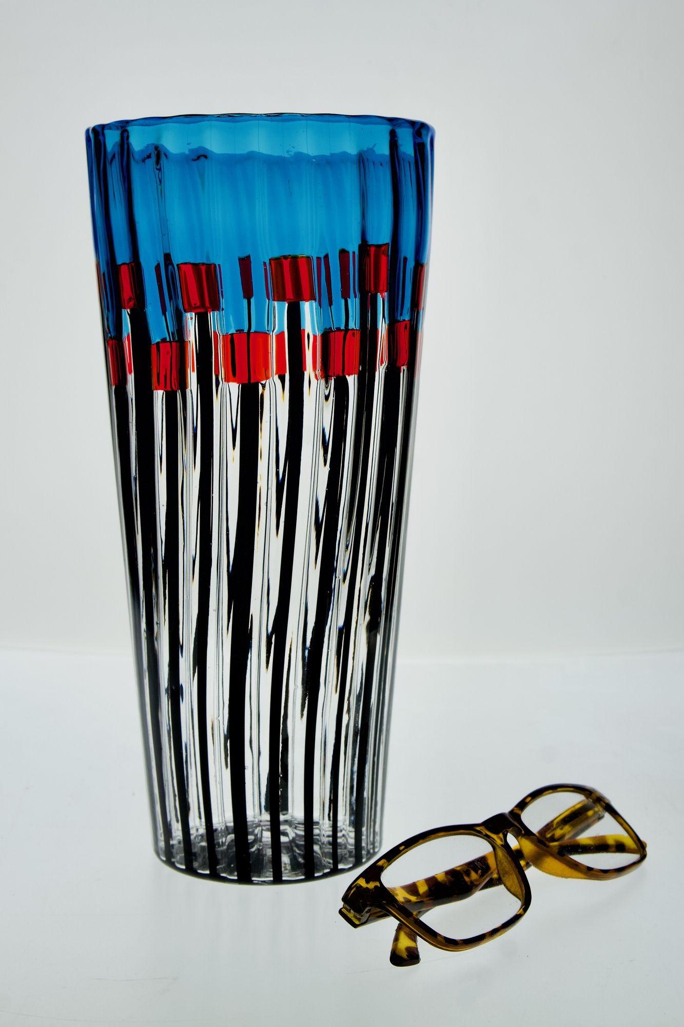 Contemporary Murano glass vase, Model: Mille Papaveri Rossi For Sale 15