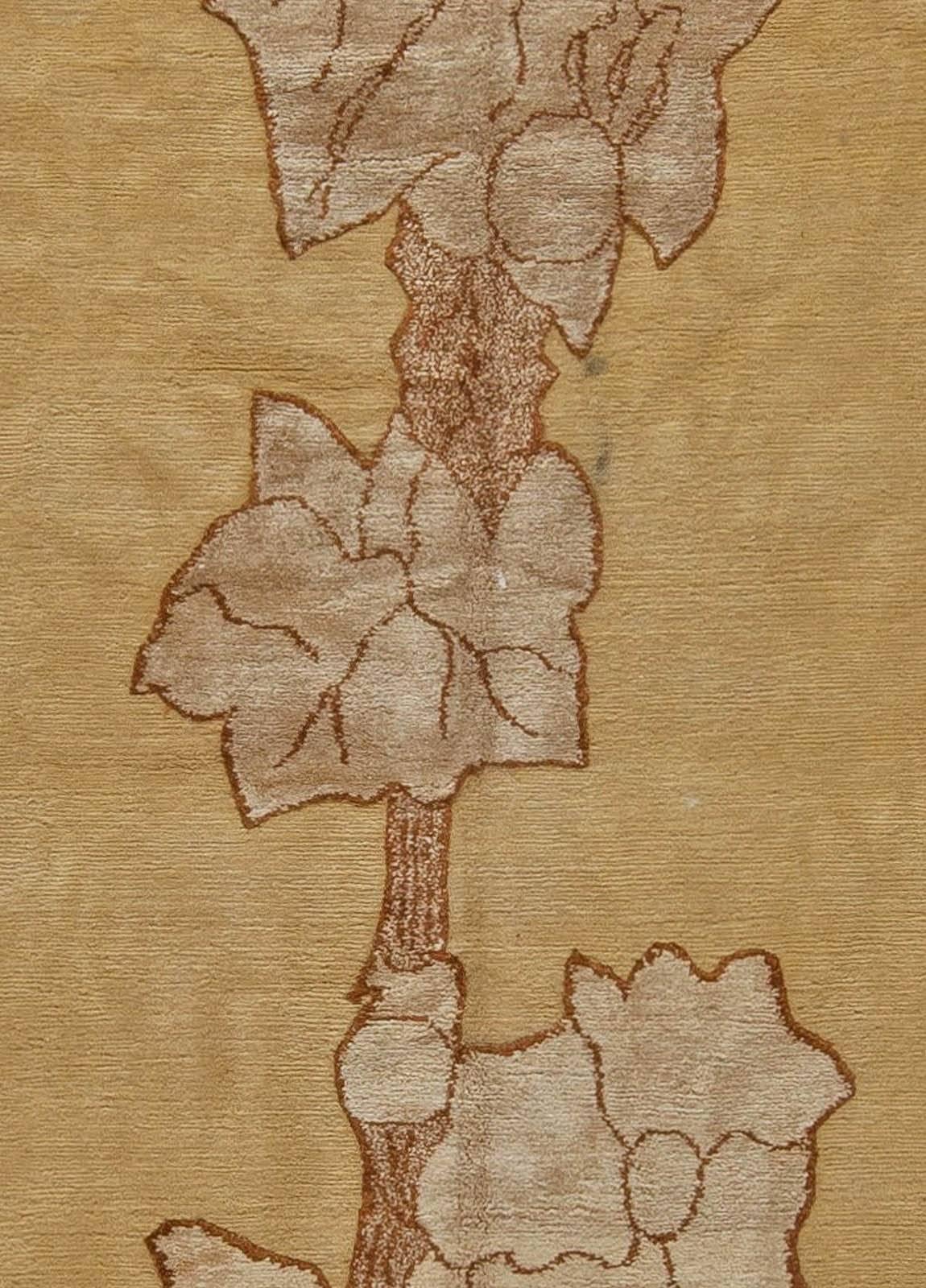 Zeitgenössischer Napa Vines handgefertigter Wollteppich von Doris Leslie Blau.
Größe: 8'0