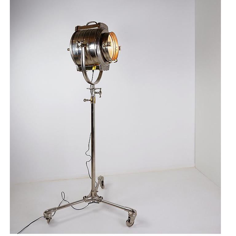 projecteur de cinéma industriel « National Broadcasting Hollywood California » en vente 7