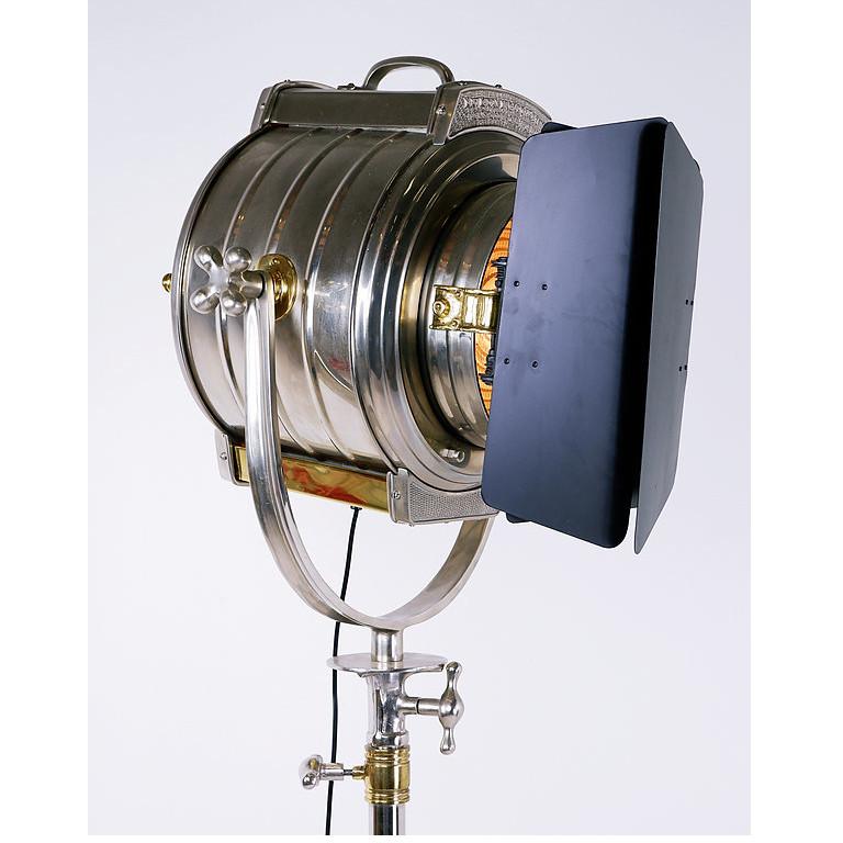 projecteur de cinéma industriel « National Broadcasting Hollywood California » en vente 1