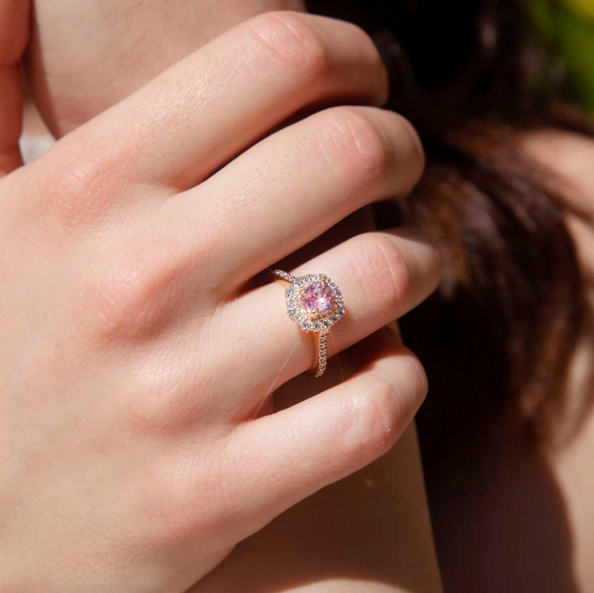 Contemporary Natural 1.16 Carat Pink Sapphire & Diamond Halo Ring 18 Carat Gold 1
