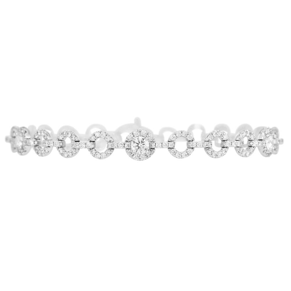 Contemporary Natural 3.36 carat Diamond 18K Round Link Tennis Bracelet