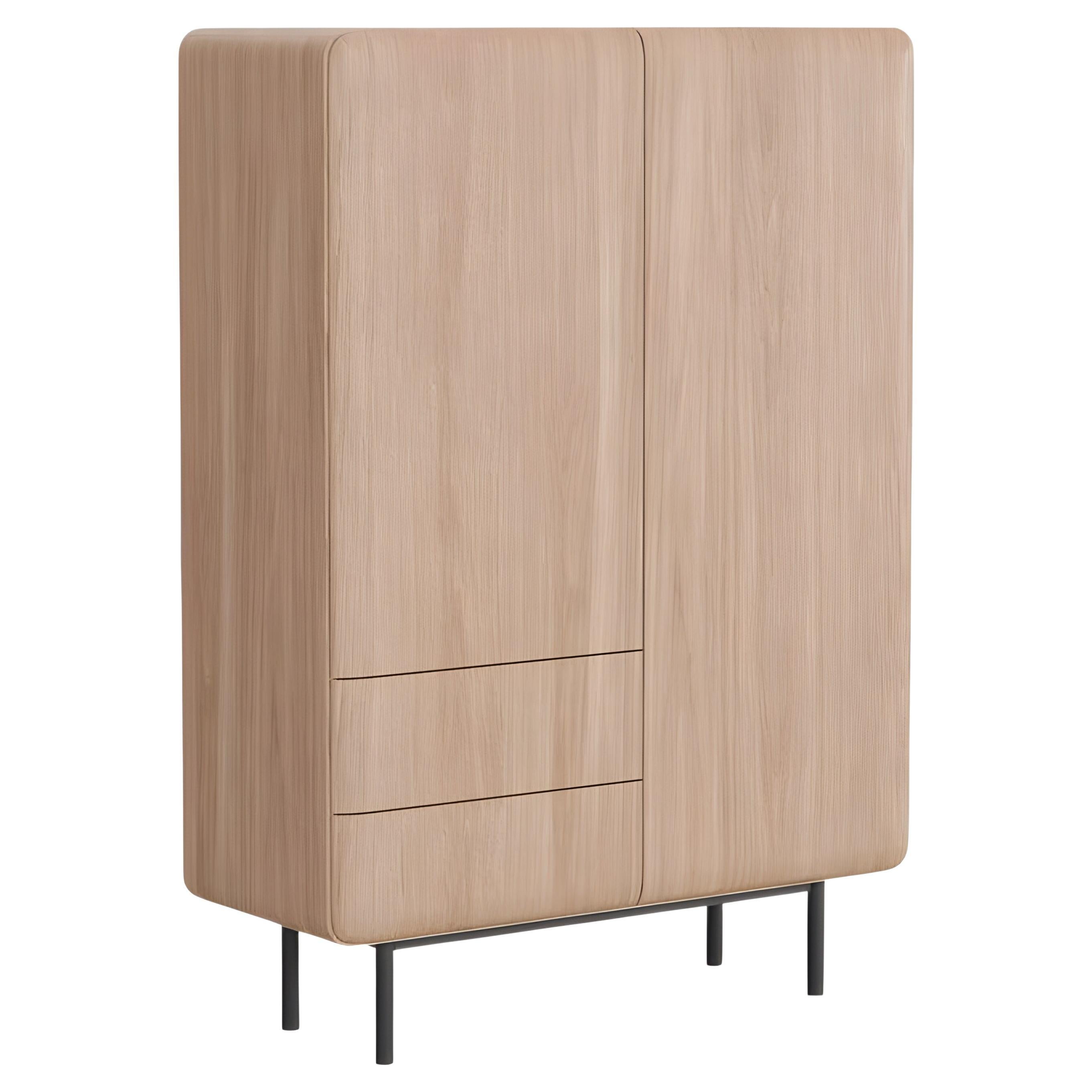 Armadietto per porcellane in Oak Contemporary con cassetti portaoggetti