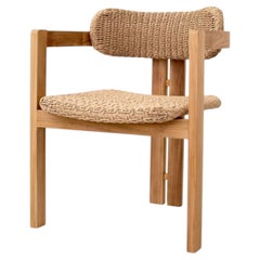 Silla de comedor de exterior contemporánea de teca natural y mimbre trenzado