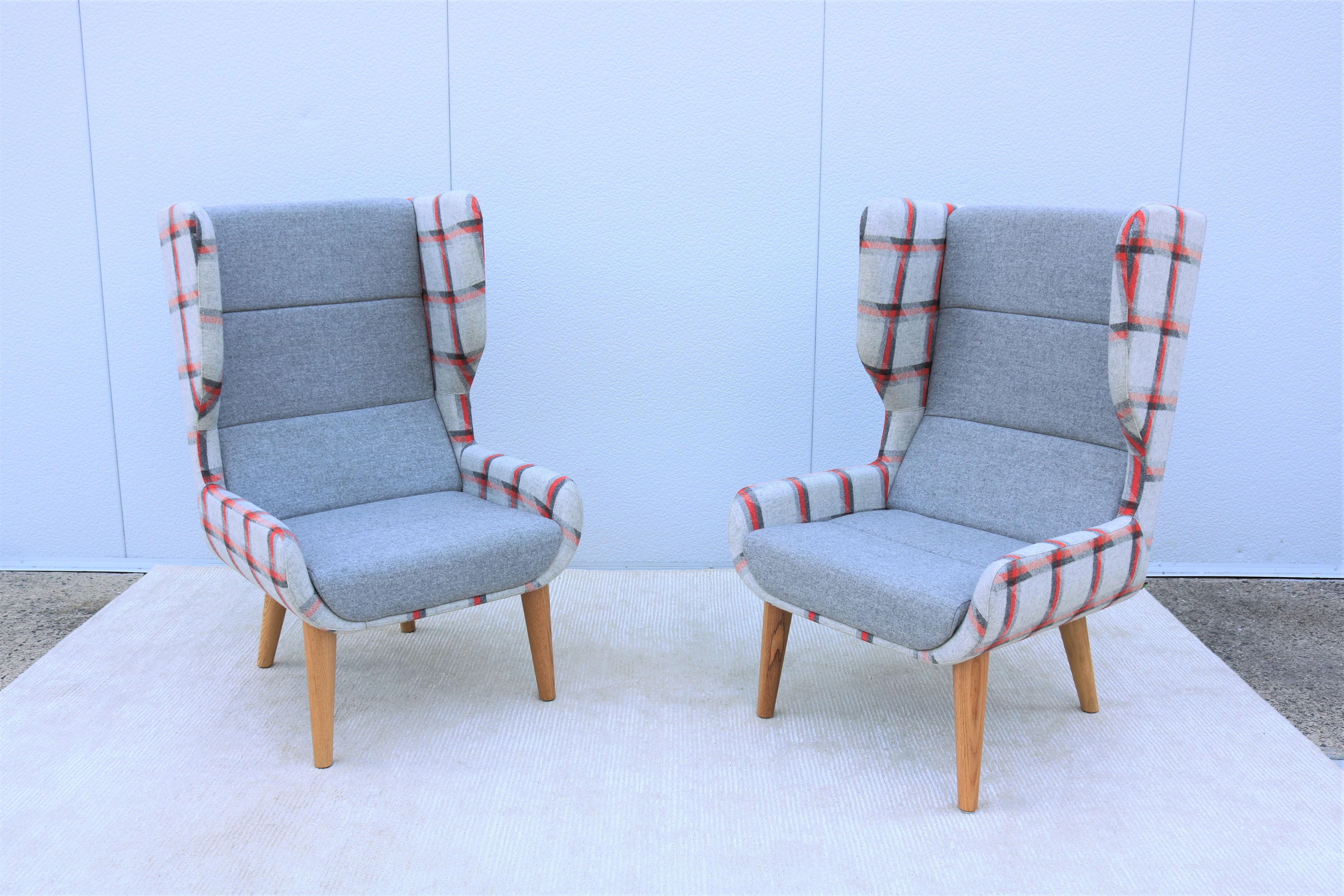 Contemporary Naughtone für Herman Miller Hush Lounge Sessel mit hoher Rückenlehne, Paar (amerikanisch) im Angebot