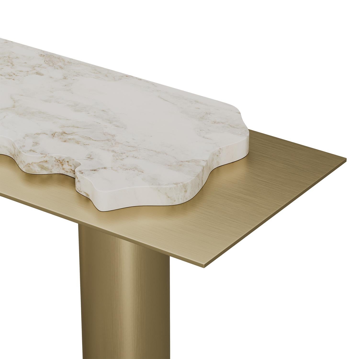 Moderno Console Naya contemporanea in marmo e ottone di Atelier A, realizzata a mano in vendita