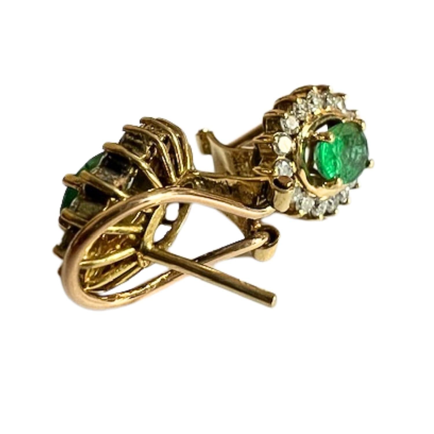 Contemporary Neo-Classical with Emerald and Diamonds 18K gold Earrings In Good Condition For Sale In MADRID, ES