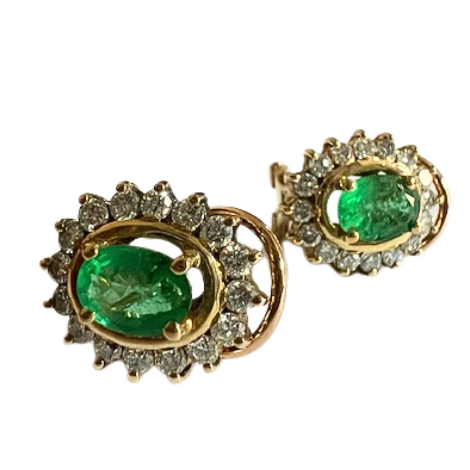 Women's Contemporary Neo-Classical with Emerald and Diamonds 18K gold Earrings For Sale