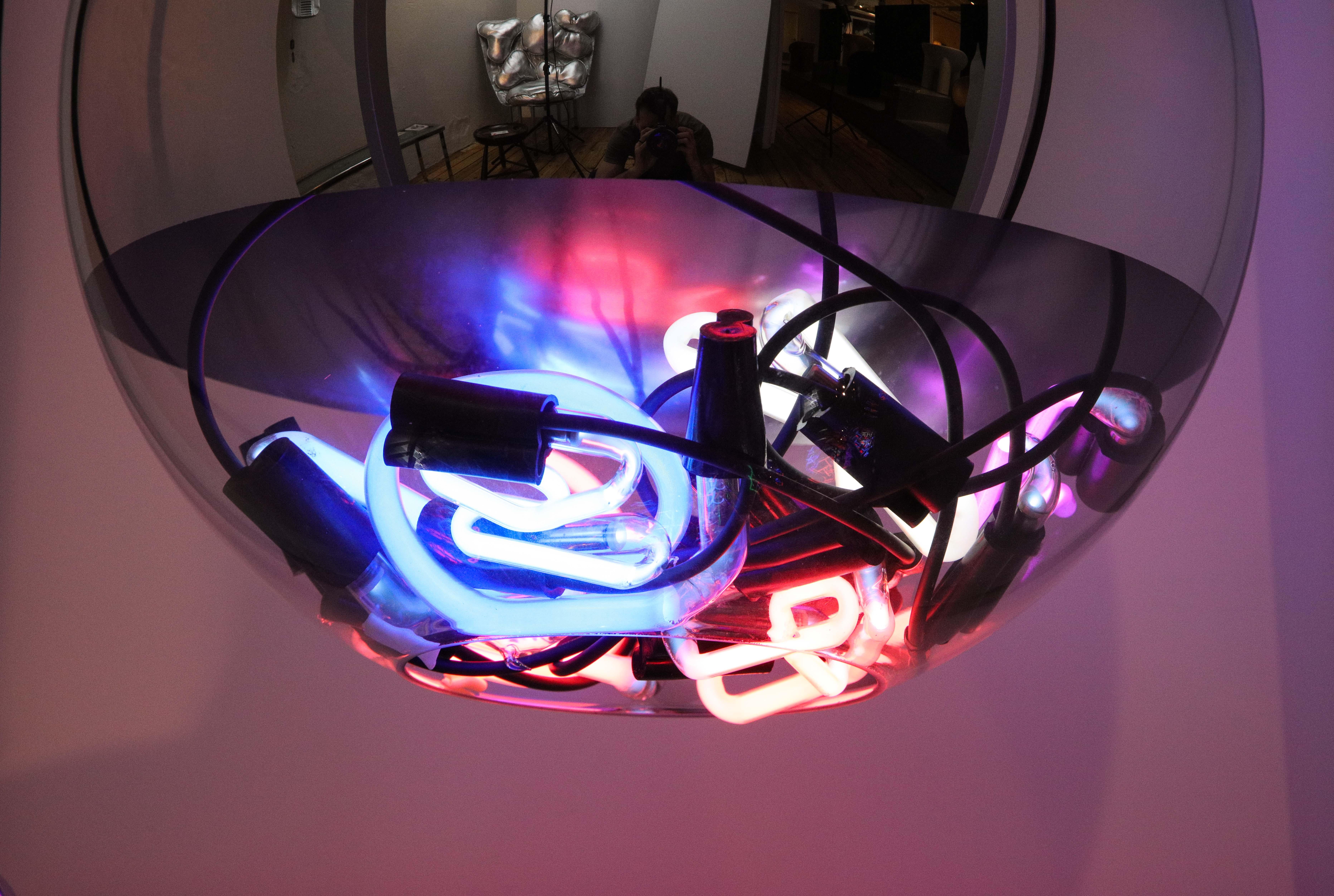 Contemporary Neon Balls Stand Lamp by Brazilian designer Alê Jordão 2