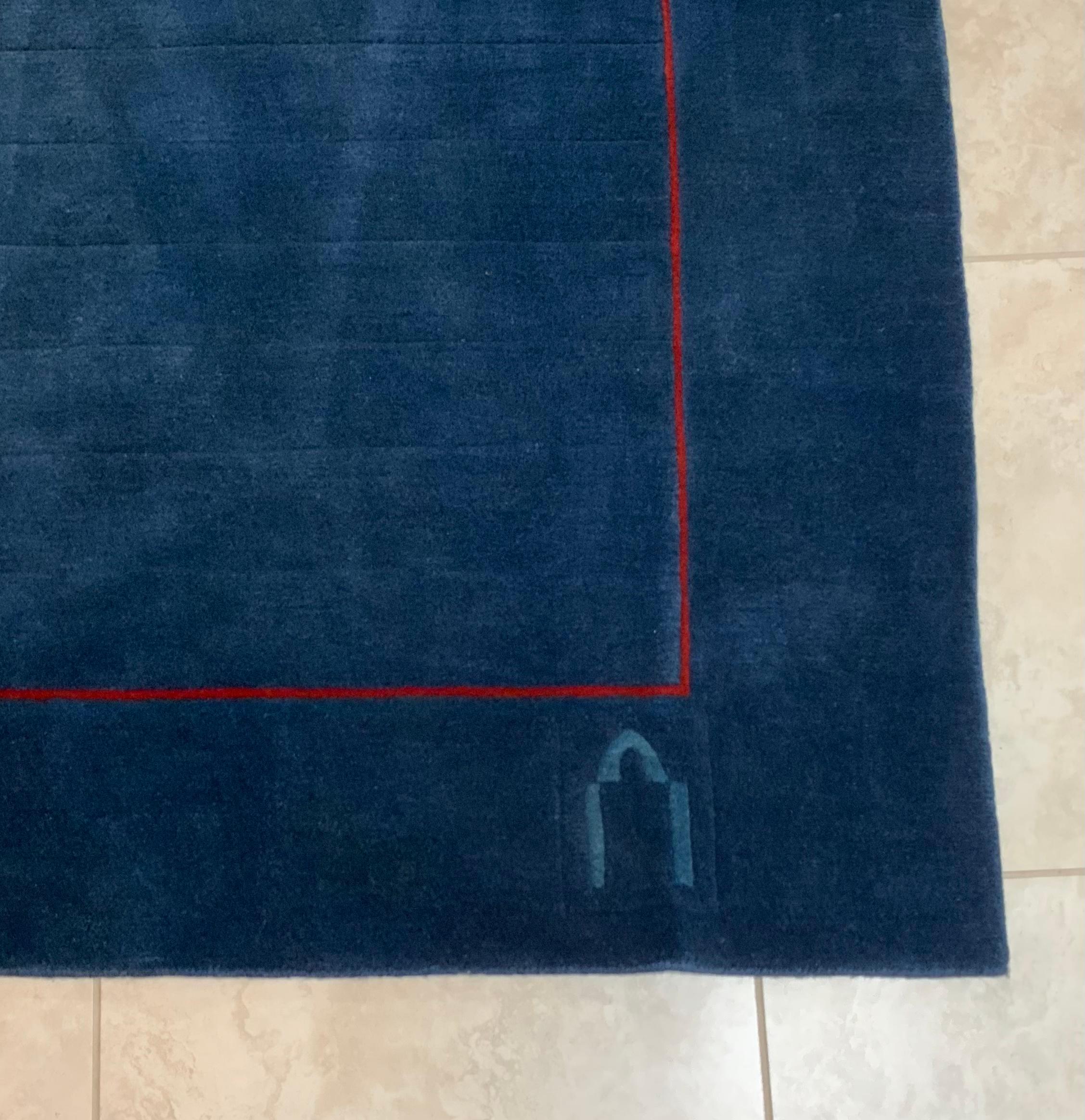 Contemporary Nepali Wool Rug In Good Condition In Delray Beach, FL