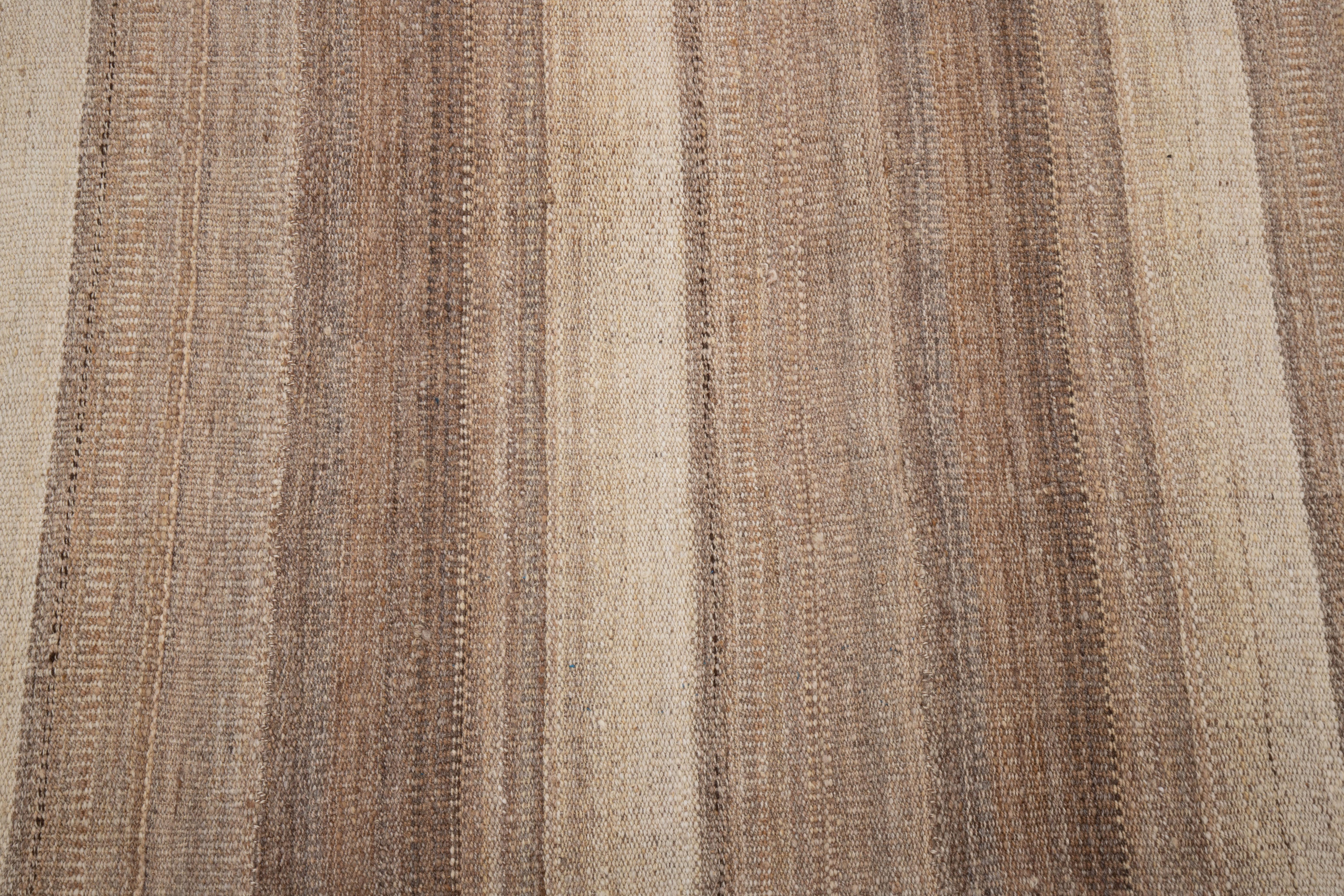 Kilim neutro contemporáneo de Anatolia Lana en venta