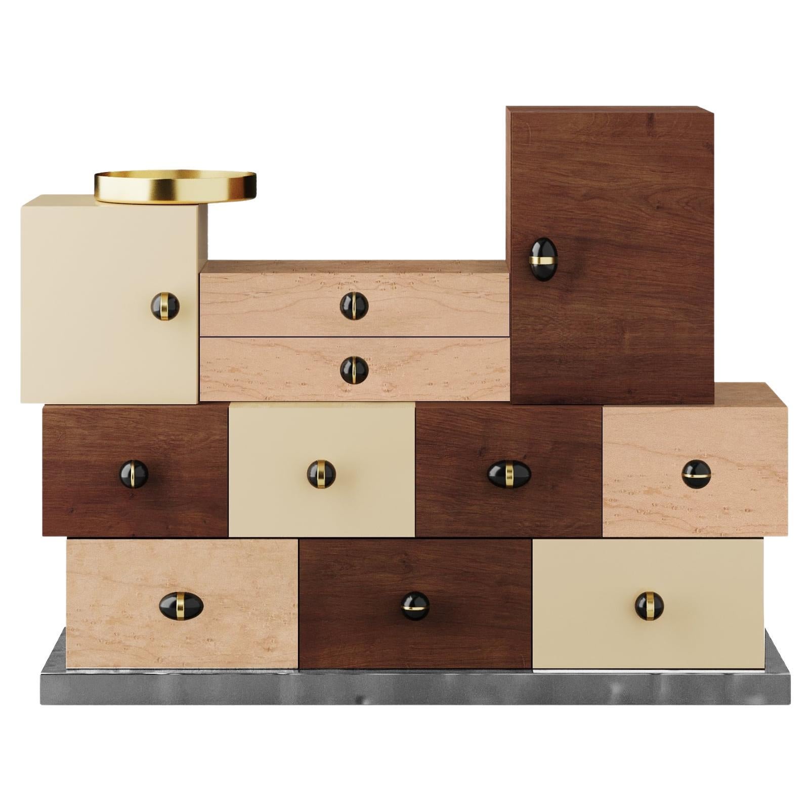 Contemporary Neutral Hues Chest of Drawers in Gloss White Bird Eye Veneer For Sale
